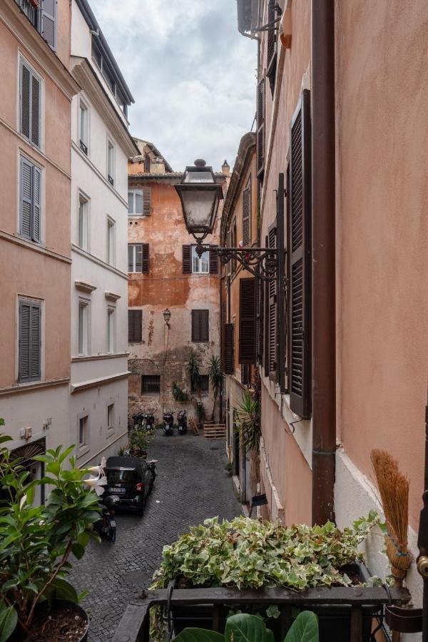 Fontanella Borghese Elegant & Beautiful Apartment Roma Esterno foto