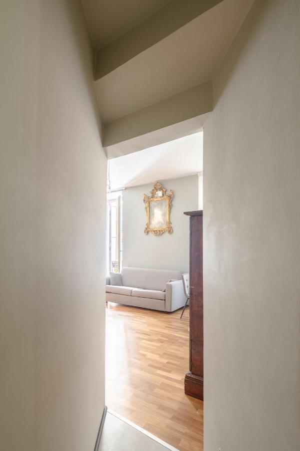 Fontanella Borghese Elegant & Beautiful Apartment Roma Esterno foto